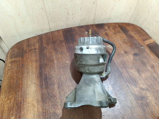 подушка крепления двигателя Audi A6 4F/C6 2005, 2.4 л., BDW, бензин, вариатор, x1x1, седан, 4F0199308N