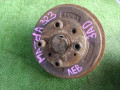 кулак задний левый Mazda 323 5 поколение BA (1994 - 1998), 1.5 л., Z5-DE, бензин, АКПП, седан - фото №2