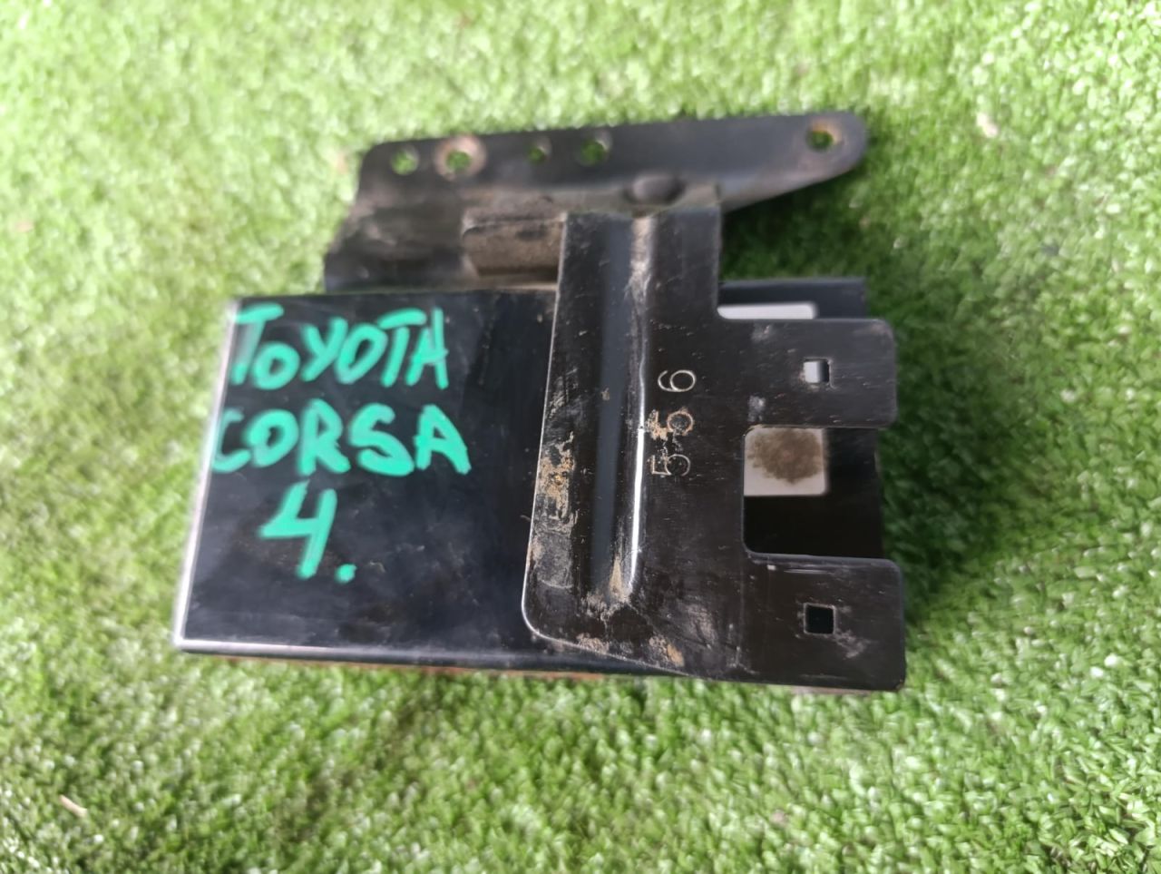 блок управления печки / климат-контроля Toyota Corsa 4 поколение EL41 (1990 - 1994), 1.3 л., 4E-FE, бензин, АКПП, хетчбэк 3 дв., 2771000062 - фото №1