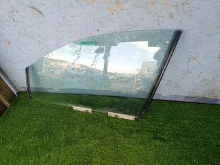 стекло двери передней левой Opel Omega B (1994 - 1999), 2.0 л., X 20 XEV, бензин, АКПП, универсал