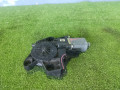 моторчик стеклоподъемника передний правый Ford Focus 2 поколение 2007, 1.6 л., HWDB, бензин, МКПП, седан, 0130822216 - фото №2