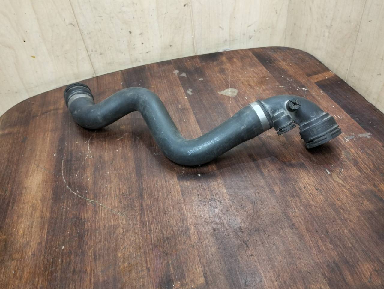 патрубок радиатора BMW 3 серия E46 (1997 - 2003), 1.9 л., M43 B19 (194E1), бензин, МКПП, седан, 11531436375 - фото №1