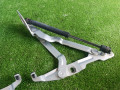 петля крышки багажника Volkswagen Bora 1 поколение 1J2 2002, 2.0 л., APK, бензин, МКПП, седан, 3B5827301A, 3B5827302A - фото №5