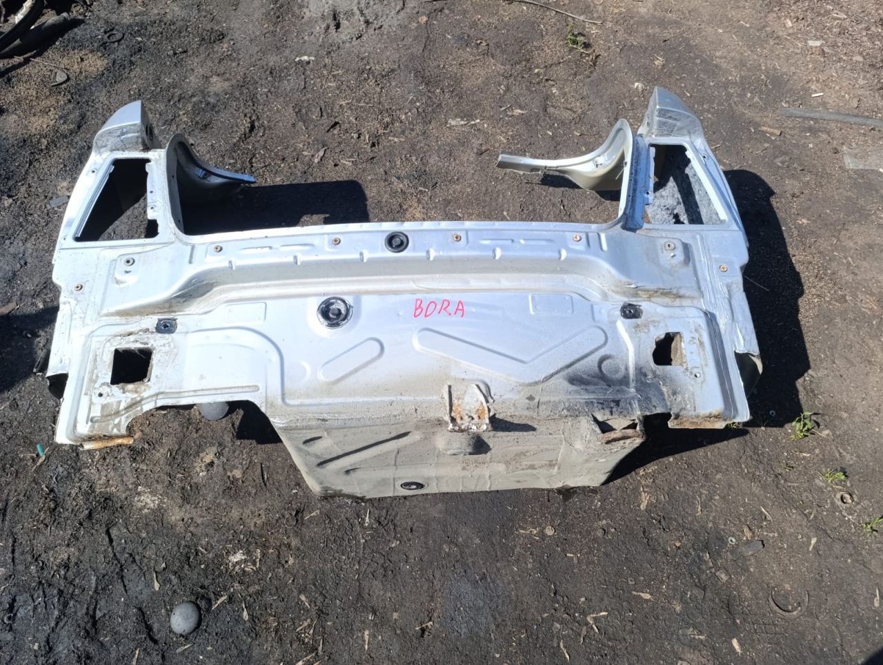 задняя часть кузова (тазик) Volkswagen Bora 1 поколение 1J2 2002, 2.0 л., APK, бензин, МКПП, седан - фото №1