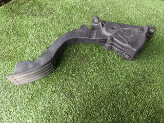 педаль Ford Focus 2 поколение 2007, 1.6 л., HWDB, бензин, МКПП, седан, 4M519F836AH