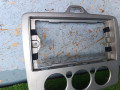 Декоративная накладка центральной консоли Ford Focus 2 поколение 2007, 1.6 л., HWDB, бензин, МКПП, седан, 4M5118522ADW - фото №5