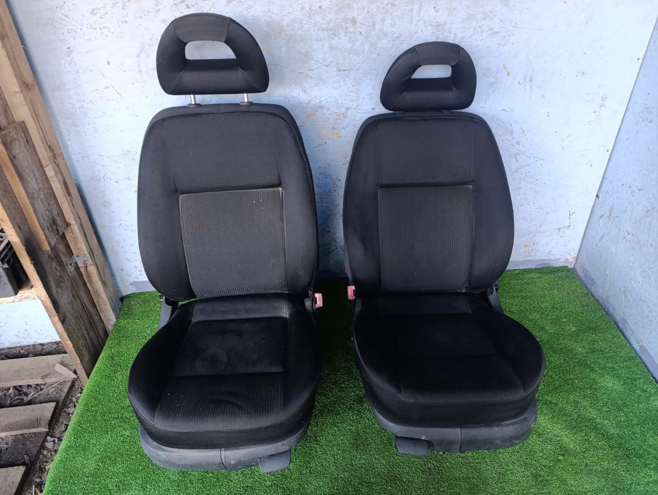 сиденье переднее Volkswagen Bora 1 поколение 1J2 2002, 2.0 л., APK, бензин, МКПП, седан, 1J4881106FT - фото №1