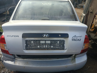 крышка багажника (дверь 3-5) Hyundai Accent 2 поколение (LC) 2011, 2.0 л., G4EC, бензин, МКПП, седан