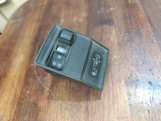 кнопка противотуманных фар BMW 5 серия E34 (1987 - 1996), 8110498