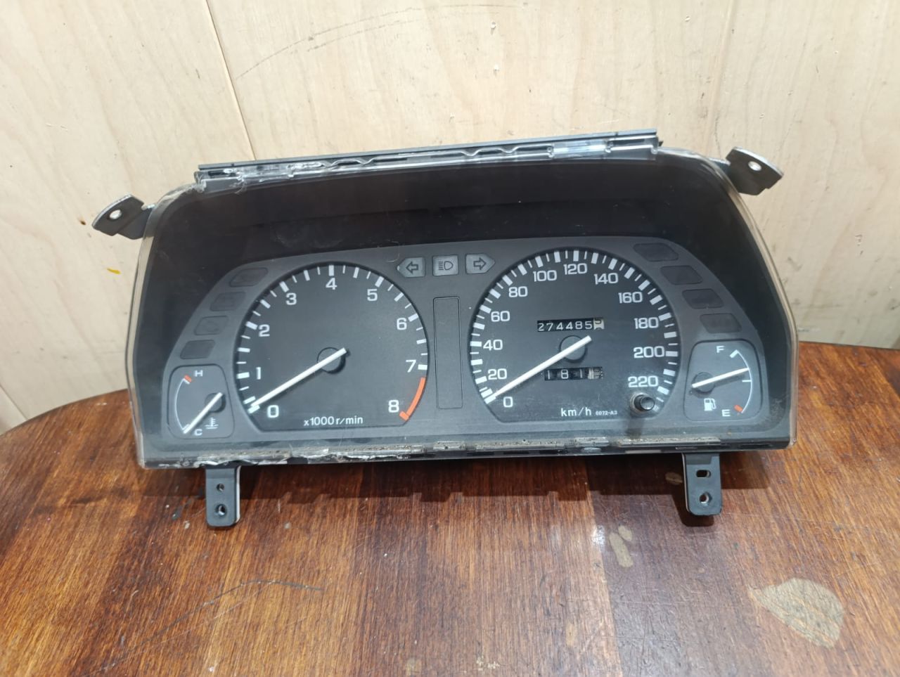 щиток приборов (приборная панель) Honda Concerto 1 поколение 1993, 1.6 л., D16A9, бензин, МКПП, седан, HR08605 - фото №1
