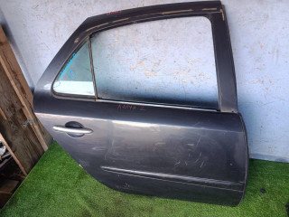 дверь задняя правая Renault Laguna 2 поколение (2001 - 2005)