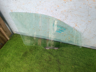 стекло двери передней левой Mitsubishi Outlander 1 поколение (2001 - 2008), 2.4 л., 4G69, бензин, АКПП