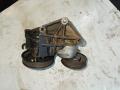 насос гидроусилителя руля Ford Fiesta 4 поколение (1996 - 2000), 1.3 л., DHA, бензин, МКПП, хетчбэк 5 дв., 96MF3A733AE - фото №2
