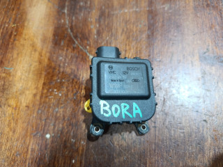 моторчик заслонки печки Volkswagen Bora 1 поколение 1J2 2002, 2.0 л., APK, бензин, МКПП, седан, 0132801214