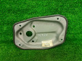 направляющая стекла задней левой Volkswagen Golf 5 поколение 2007, 2.5 л., BGP, бензин, АКПП, хетчбэк 5 дв., 1K4839461A - фото №13