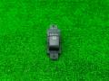 кнопка стеклоподъемника двери передней левой SsangYong Actyon 2 NEW 2 поколение SUV 2011, 2.0 л., D20DTF, дизель, МКПП, bao- ice blue, внедорожник 5 дв., передний привод, правый руль, 202006279 - фото №4