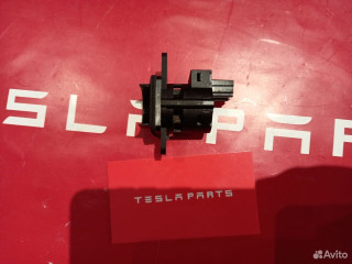 Датчик температуры салона Tesla Model 3 Tesla Model 3 1 поколение 2017 - 2021 (2017 - 2021), седан, 1494715-00-B