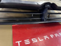 люверс переднего бампера Tesla Model 3 1 поколение 2017 - 2021 2019, 1076732-00-H - фото №4