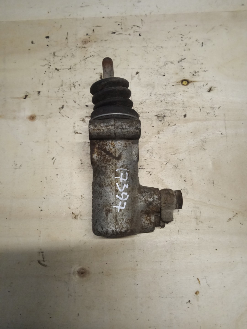 цилиндр сцепления главный IVECO EuroCargo 1 поколение (1991 - 2000), 0204Y21224, 390126 - фото №1