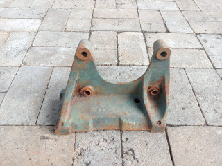 кронштейн (крепление) Volvo, 1600338, 900607