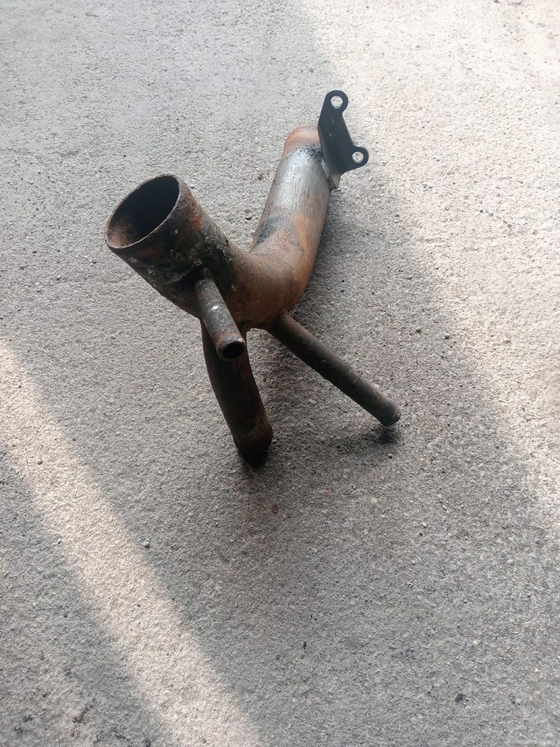 патрубок (трубопровод, шланг) Scania, 1998463561 - фото №1