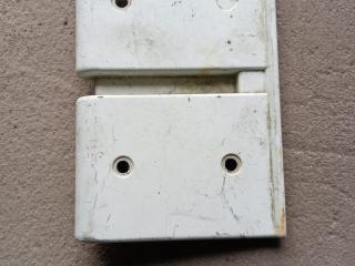 Декоративная накладка левая Renault Magnum 1 поколение (1990 - 1997)