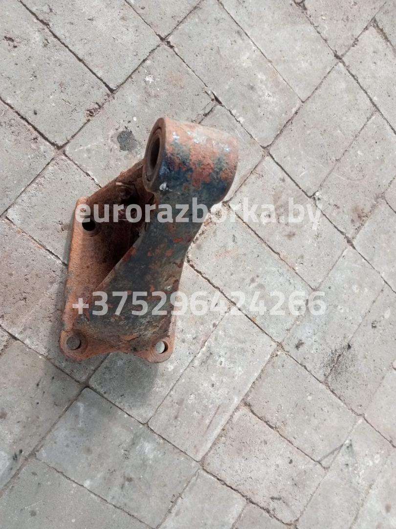 кронштейн (крепление) МАЗ, МКПП - фото №1