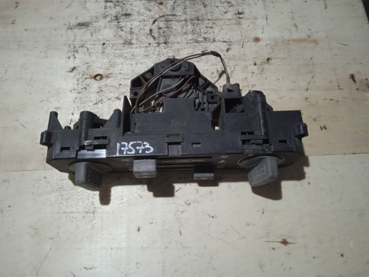 блок управления печки / климат-контроля IVECO EuroCargo 1 поколение (1991 - 2000) - фото №1