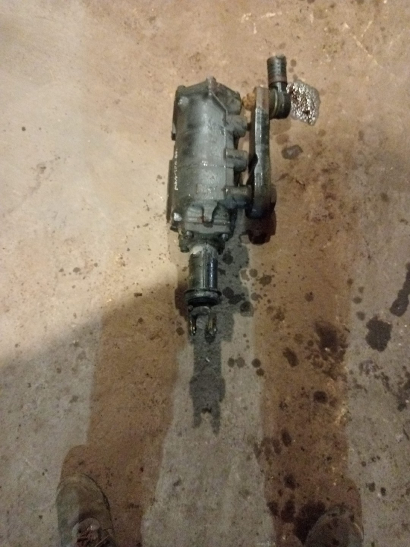 редуктор рулевой MAN TGA 1 поколение (2000 - 2008) - фото №1