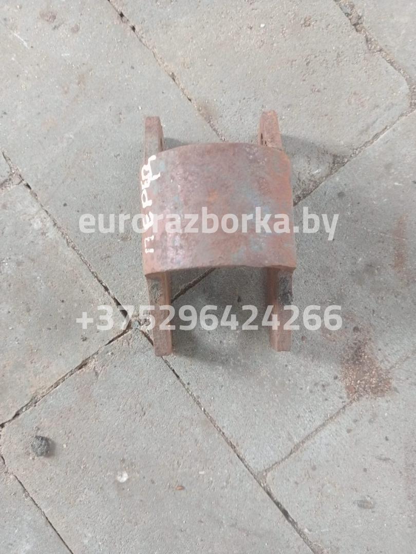 крепление стабилизатора / втулки стабилизатора IVECO EuroCargo 1 поколение (1991 - 2000) - фото №1