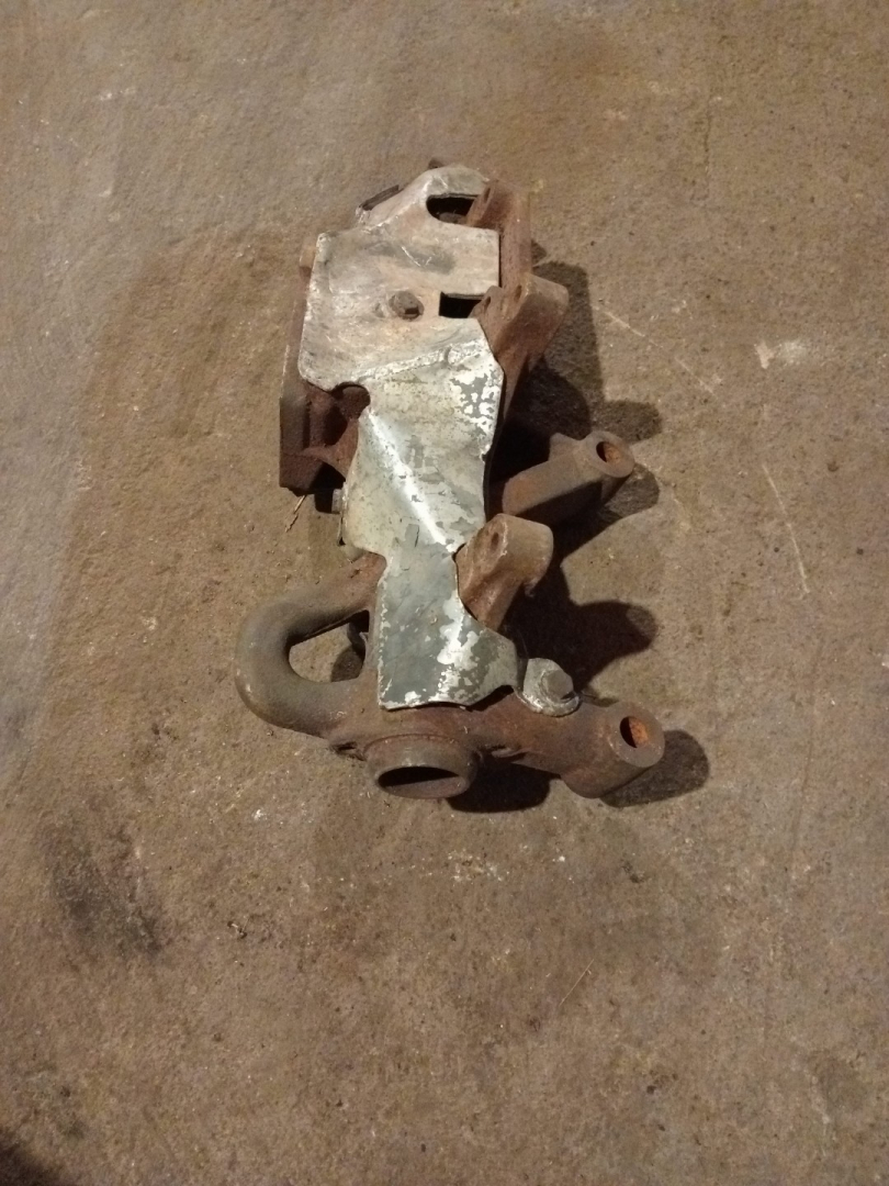 коллектор выпускной Mercedes-Benz Actros 1 поколение (MP1) (1996 - 2003) - фото №1