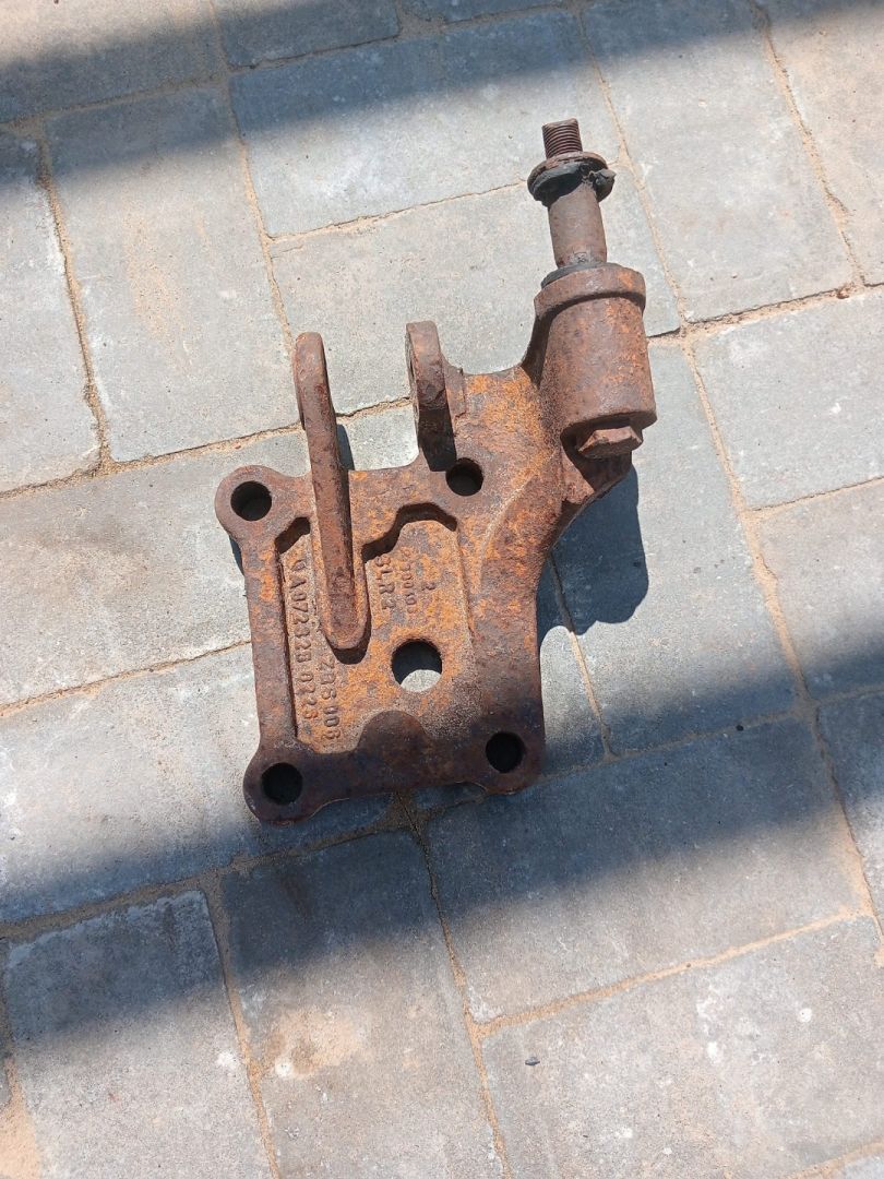 крепление стабилизатора / втулки стабилизатора Mercedes-Benz Atego 1 поколение (1998 - 2013), 8932800161110045, 9723260226 - фото №1