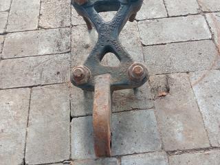 кронштейн (крепление) Scania, 137720-85190