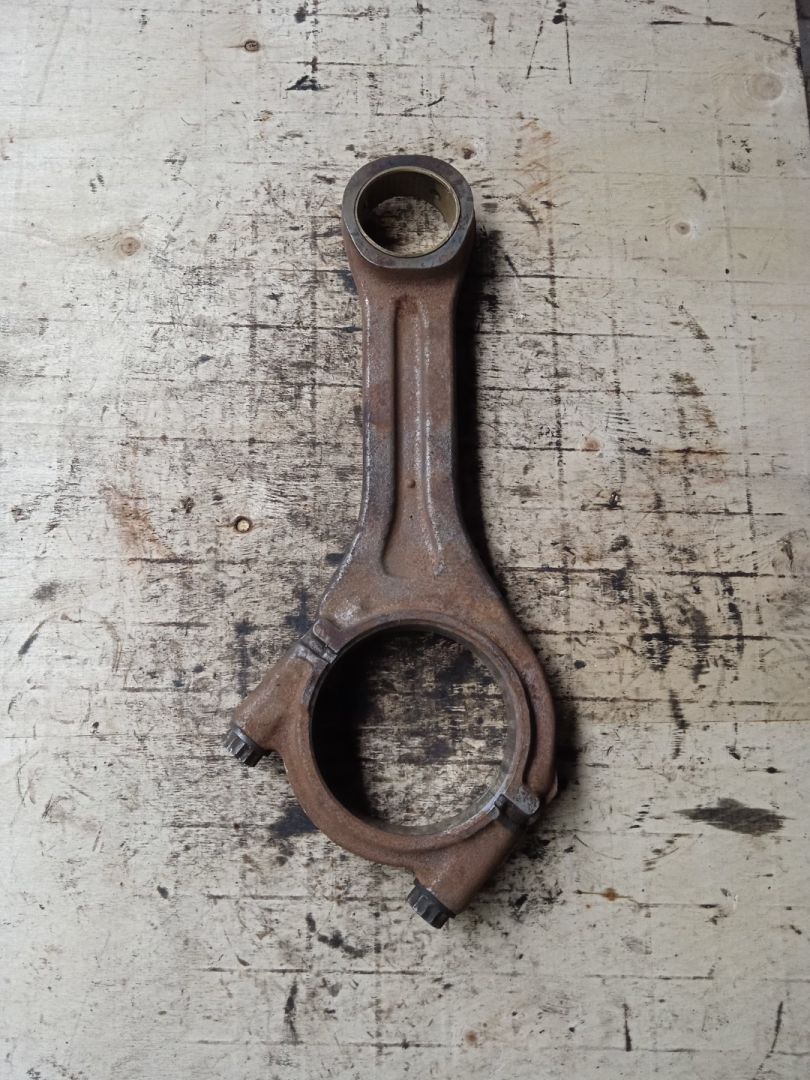 шатун Mercedes-Benz Actros 1 поколение (MP1) (1996 - 2003) - фото №1