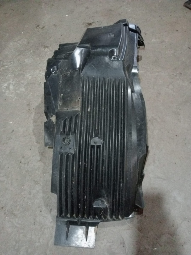 крыло переднее левое MAN TGA 1 поколение (2000 - 2008) - фото №1