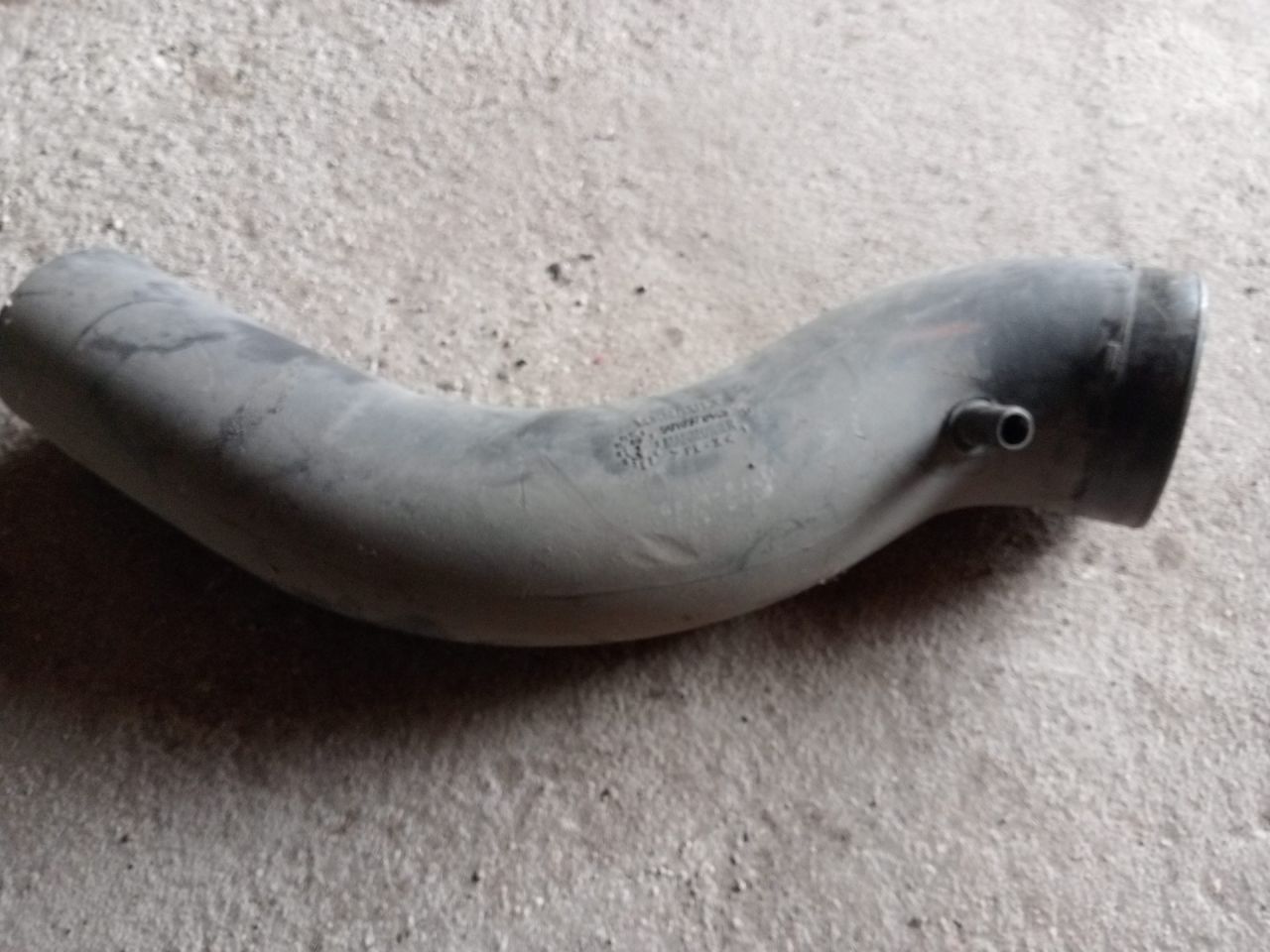 патрубок (трубопровод, шланг) Renault Magnum 1 поколение (1990 - 1997) - фото №1