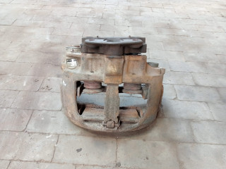 суппорт Mercedes-Benz