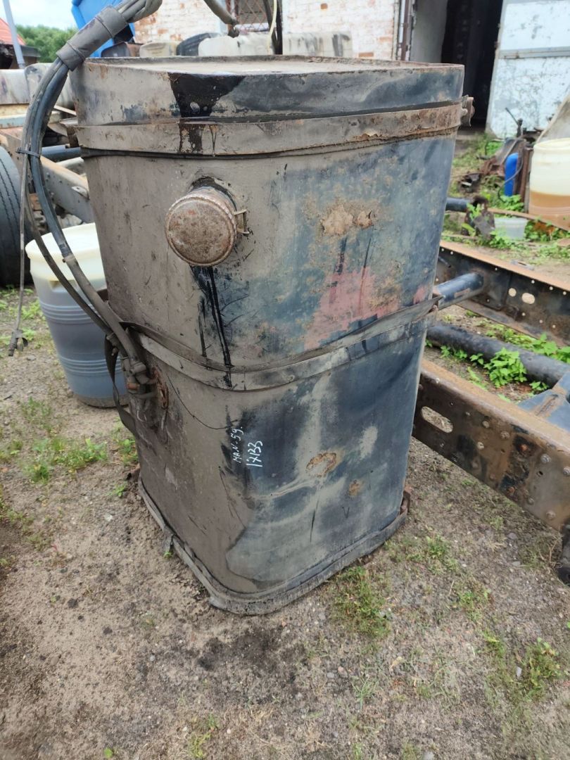 бак топливный MAN L2000 1 поколение (1994 - 2001) - фото №1