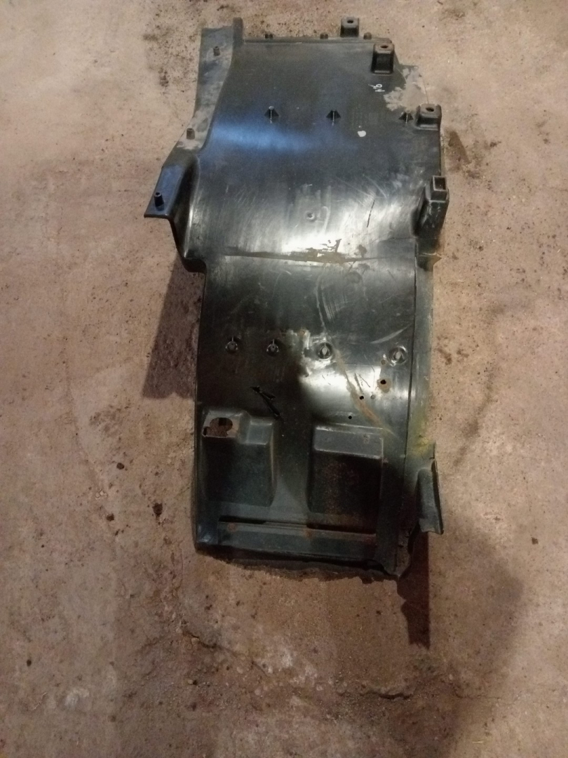 крыло переднее левое Mercedes-Benz Actros 1 поколение (MP1) (1996 - 2003), МКПП - фото №1