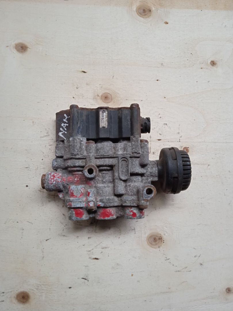 кран уровня подвески MAN, 4729000650 - фото №1