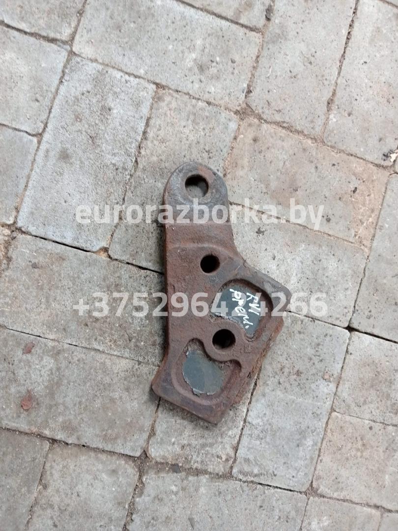 кронштейн (крепление) Renault, МКПП - фото №1