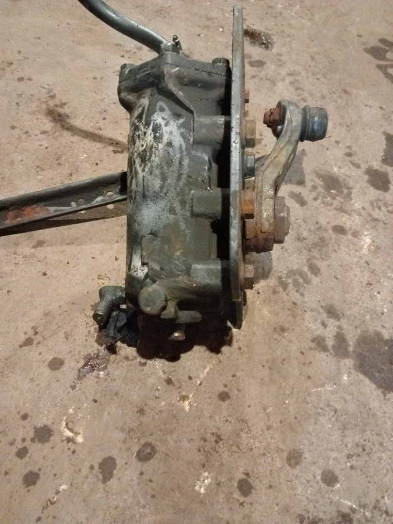 редуктор рулевой Renault Magnum 1 поколение (1990 - 1997) - фото №1