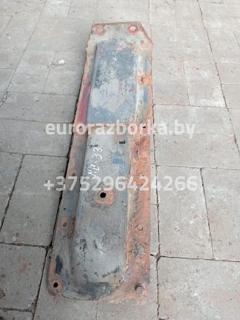 кронштейн (крепление) Mercedes-Benz - фото №1