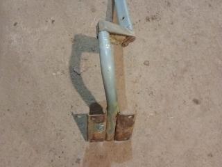 крепление ( кронштейн ) крыла IVECO EuroTech 1 поколение (1991 - 1999)