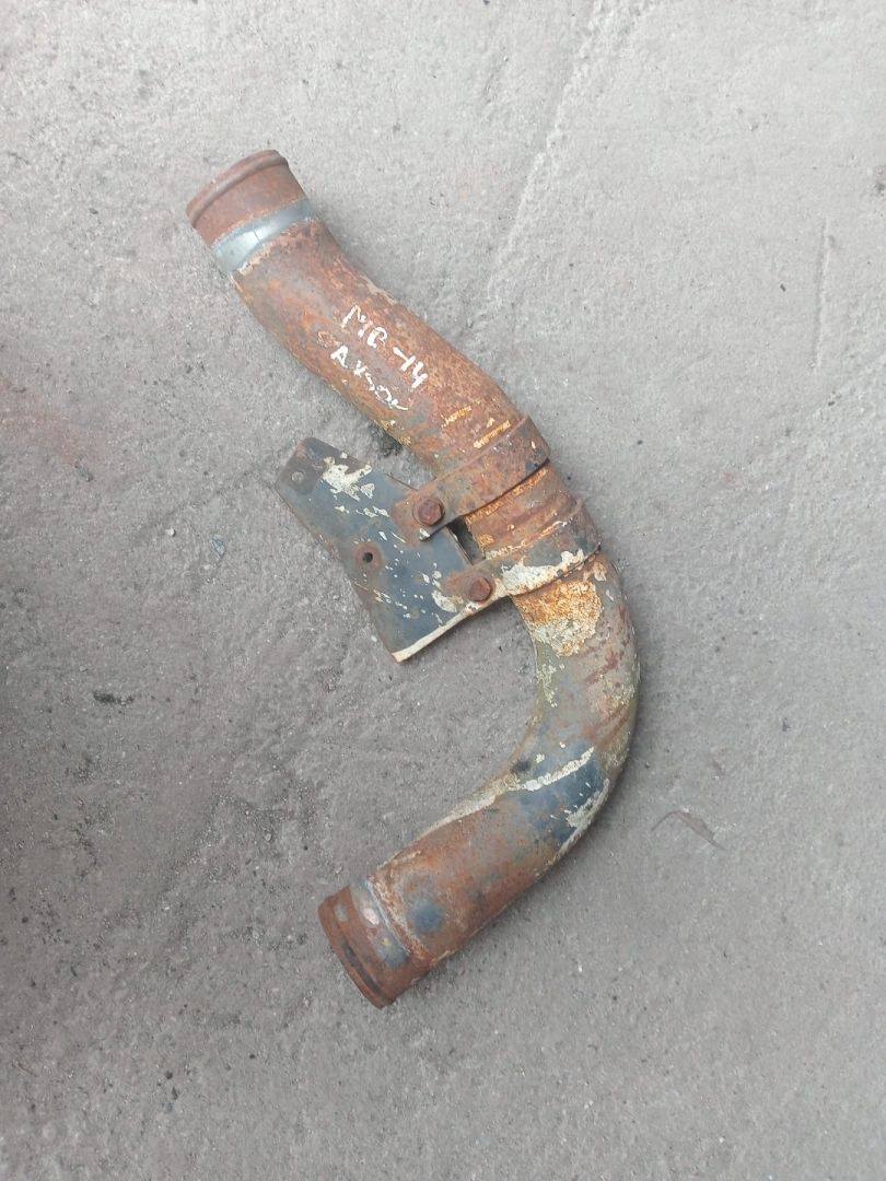 патрубок (трубопровод, шланг) Mercedes-Benz Actros 1 поколение (MP1) (1996 - 2003) - фото №1