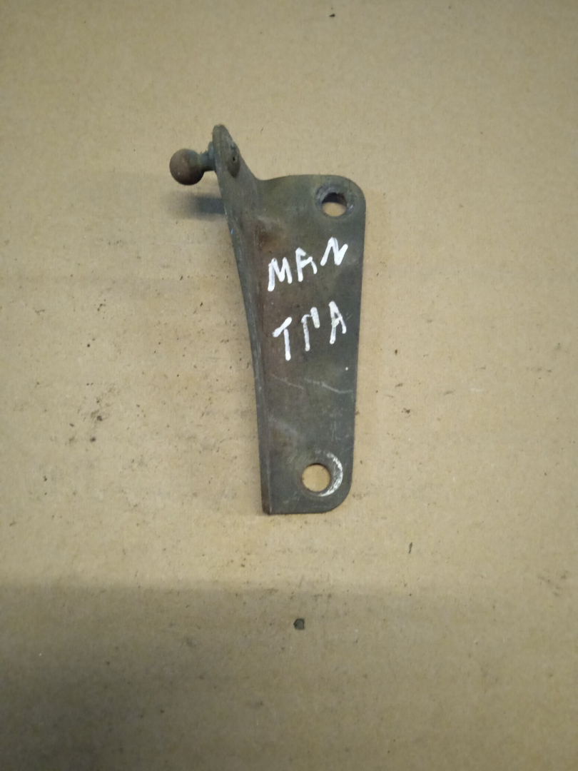 Кронштейн амортизатора капота MAN TGA 1 поколение (2000 - 2008) - фото №1