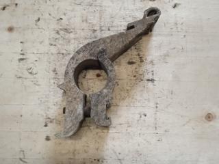 крепление ( кронштейн ) крыла Volvo FH 1 поколение (1993 - 1998), 3987252