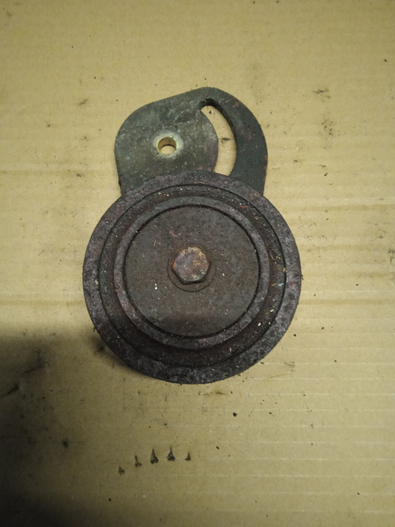 ролик натяжителя IVECO EuroCargo 1 поколение (1991 - 2000) - фото №1