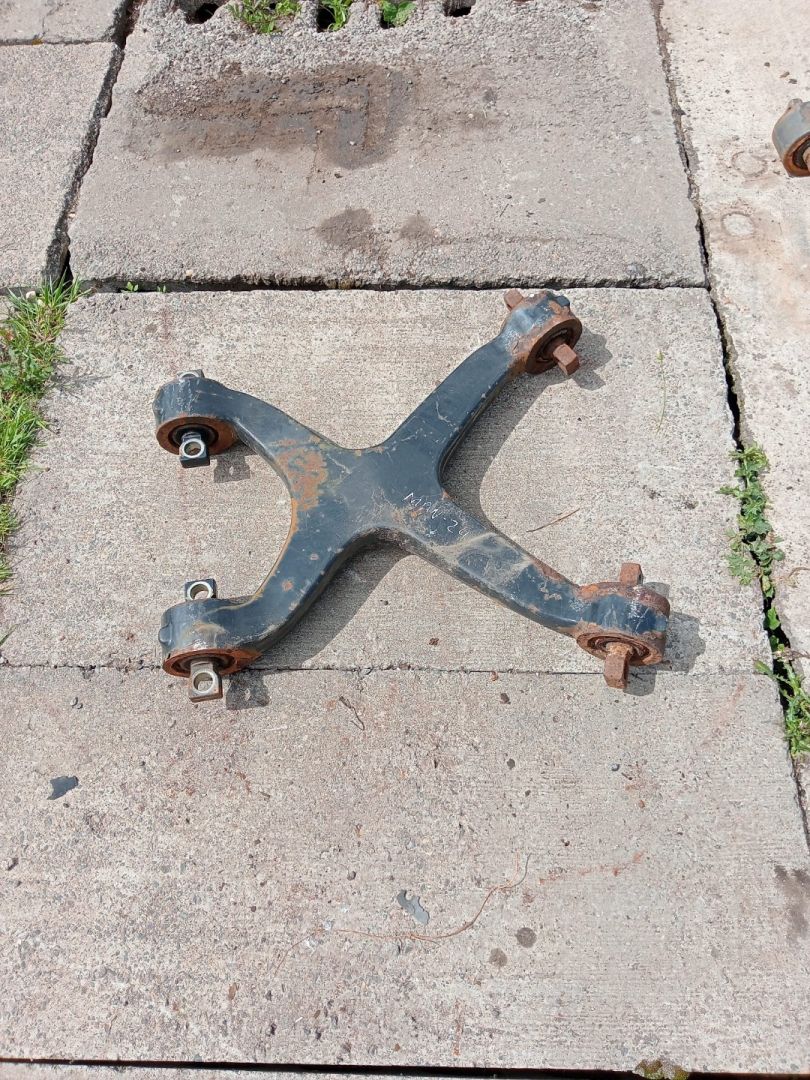 Реактивная тяга задней подвески MAN TGA 1 поколение (2000 - 2008), АКПП, 0706004 - фото №1