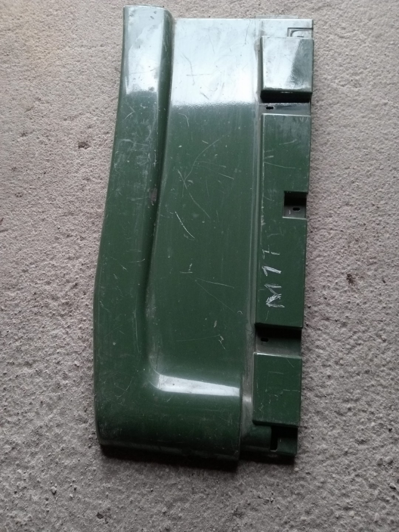 расширитель (накладка) колесной арки IVECO Stralis 1 поколение (2002 - 2006), 504022499 - фото №1